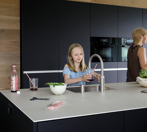 {LAGER} QUOOKER FUSION Round Gunmetal PVD COMBI (+) B mit CUBE 2 *Der Wasserhahn, der alles kann! (22+FRGMECUBE)